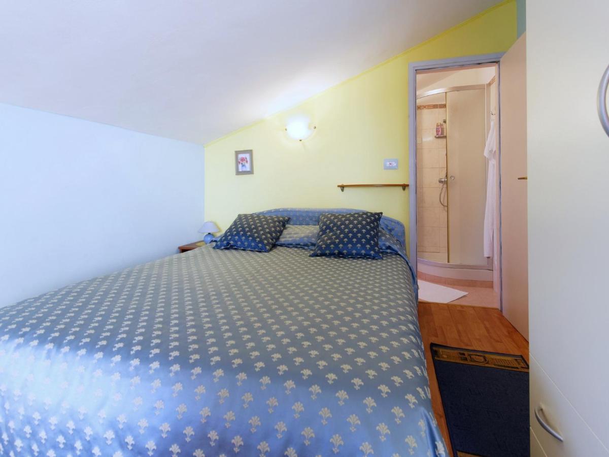 Holiday Home Nevena By Rent Istria Buje Luaran gambar