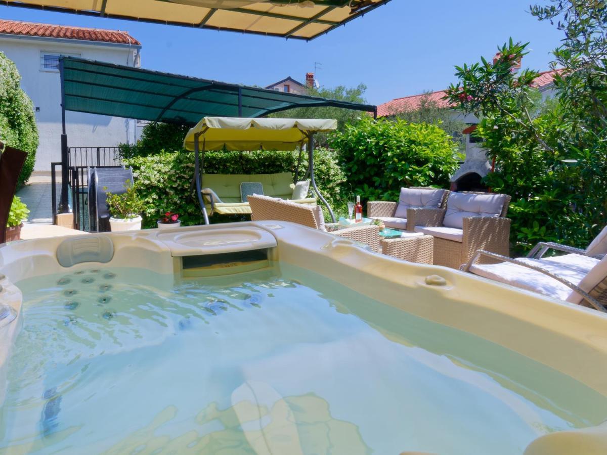 Holiday Home Nevena By Rent Istria Buje Luaran gambar