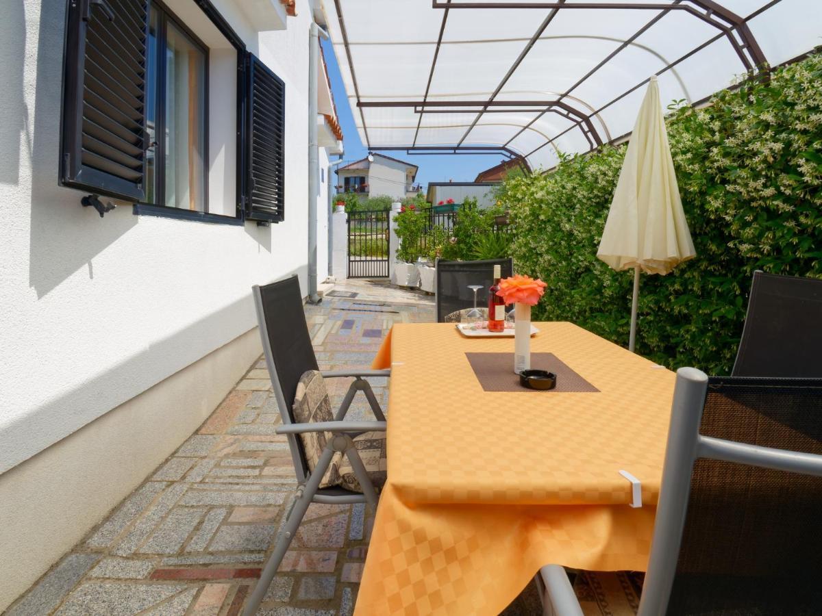 Holiday Home Nevena By Rent Istria Buje Luaran gambar